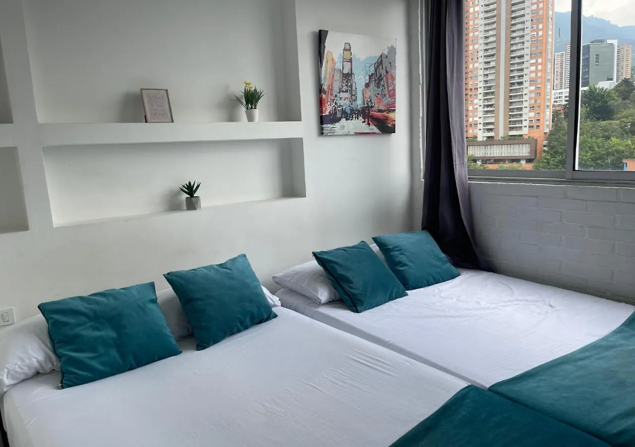 Moderno Loft Con Increible Ubicacion Y Vista 24 Apartment Medellin 0*,  Colombia